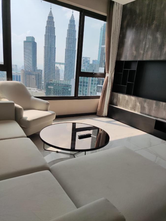 8 Kia Peng Suites Klcc By Luna クアラルンプール 部屋 写真