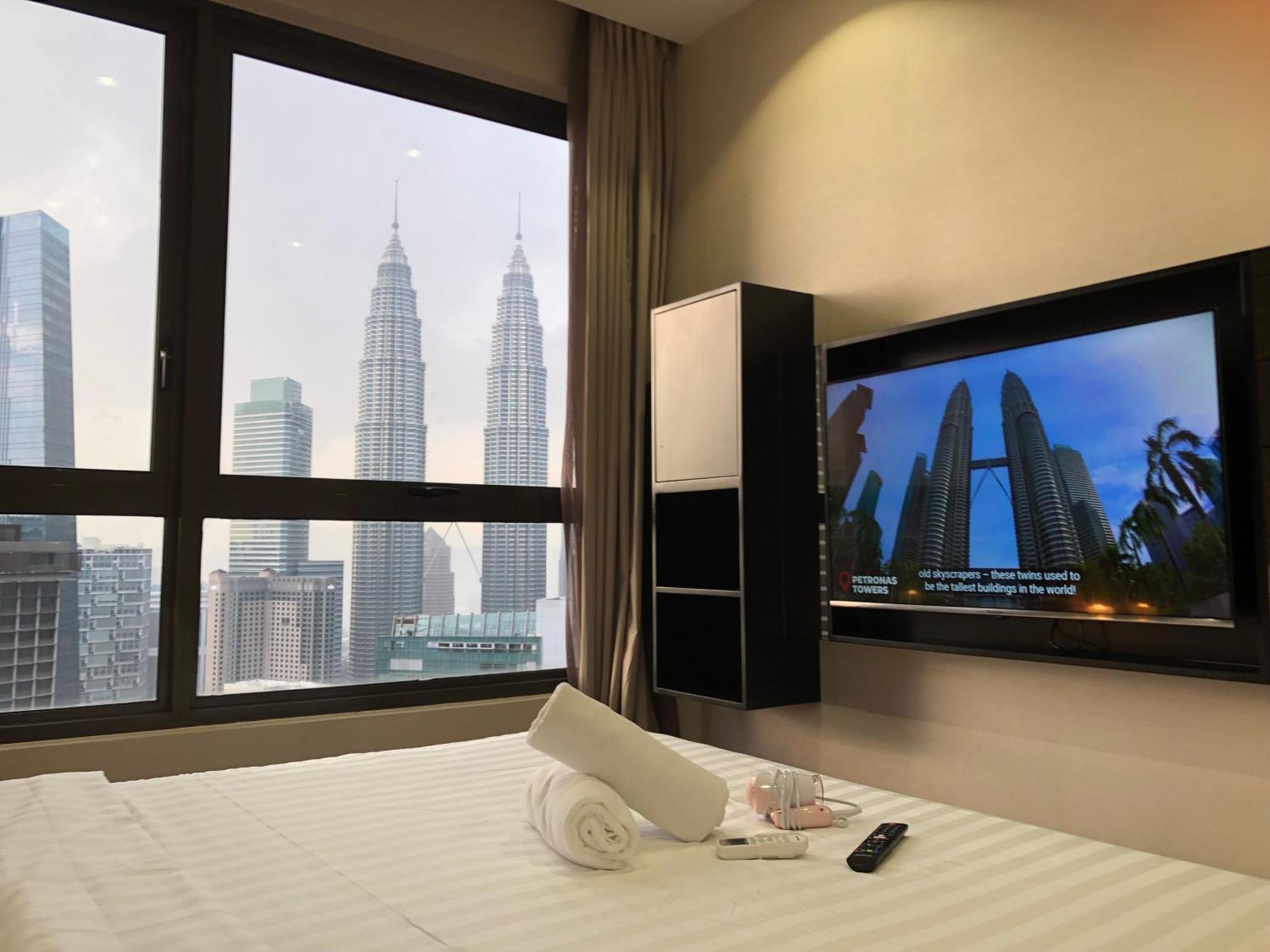 8 Kia Peng Suites Klcc By Luna クアラルンプール エクステリア 写真