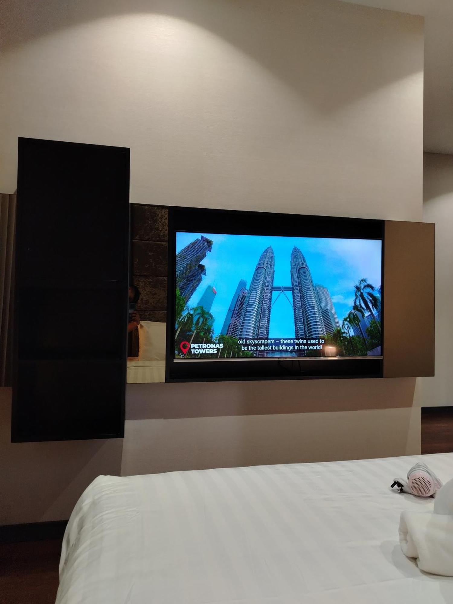 8 Kia Peng Suites Klcc By Luna クアラルンプール エクステリア 写真