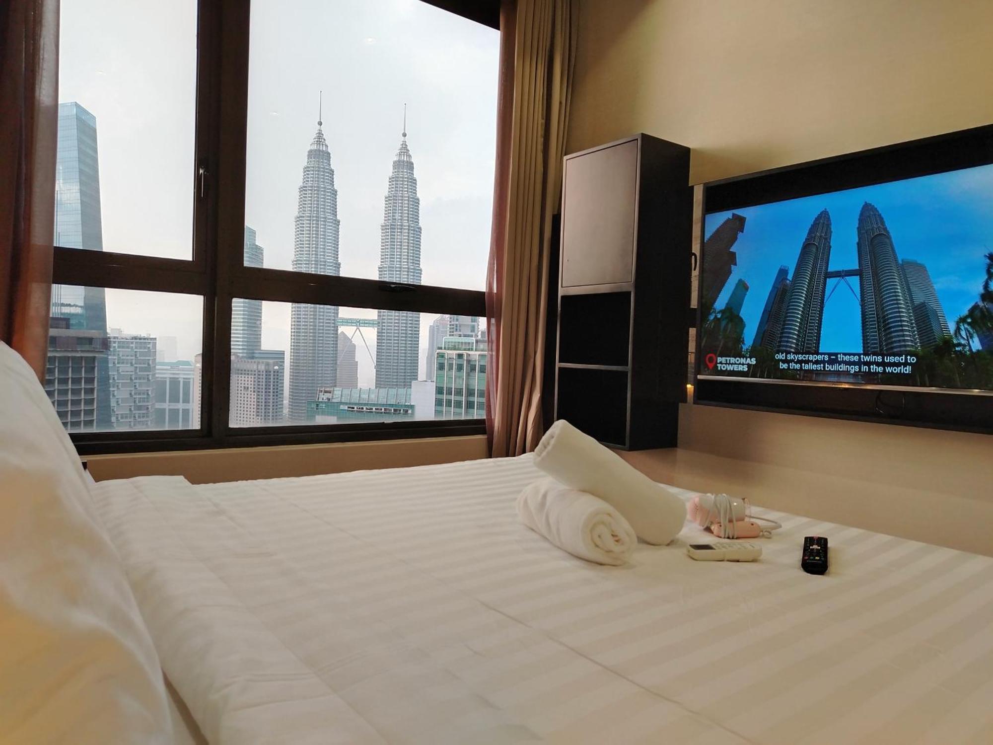 8 Kia Peng Suites Klcc By Luna クアラルンプール エクステリア 写真